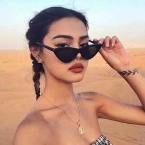 New Retro Black Cat Eye Sunglasses